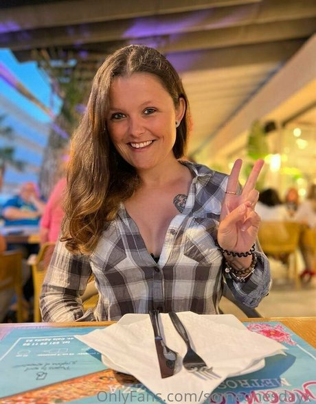 someonesdayx model high quality photos