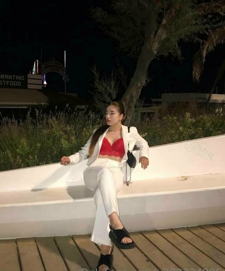 saddleviola model perfect pictures