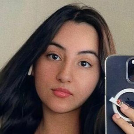 Anneiise model best pic