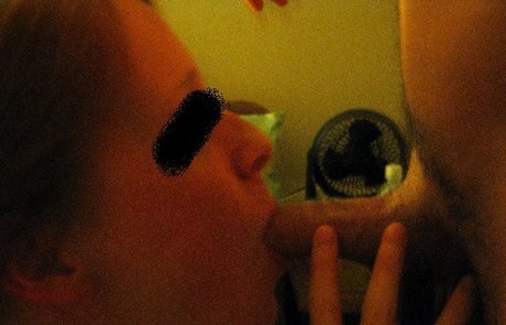 Natural Red top model photo