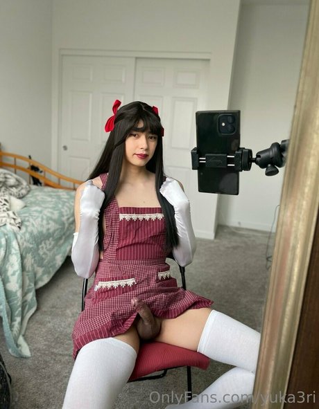 yuka3ri nude star photos