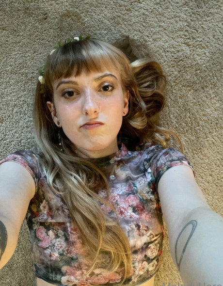 melodyherosfw model exclusive gallery