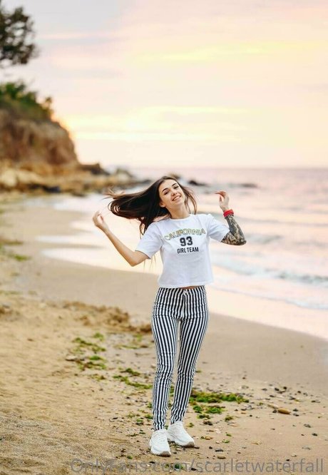 scarletwaterfall pornstar exclusive img