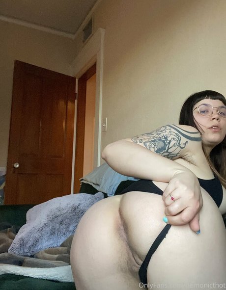 demonicthot beautiful star img