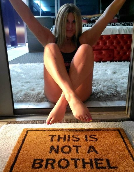 teacher milf onlyfans hot nude gallery