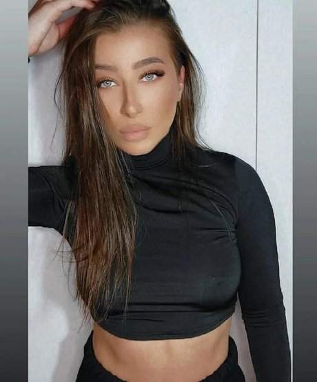 blonde secretary onlyfans sexy nude pictures