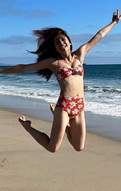 Xyla Foxlin naked actress pic