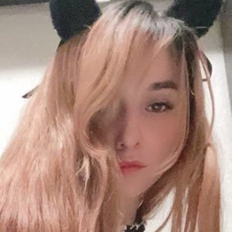 HeyShika nude pornstar pic