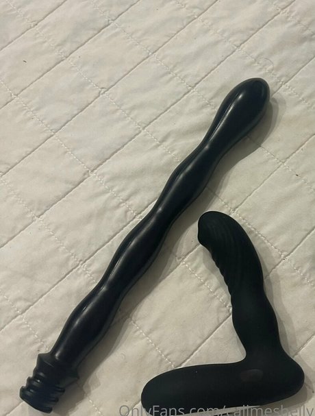 callmeshelly model erotic image