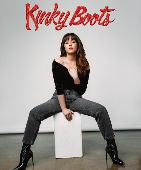 Hayley Orrantia porn star picture