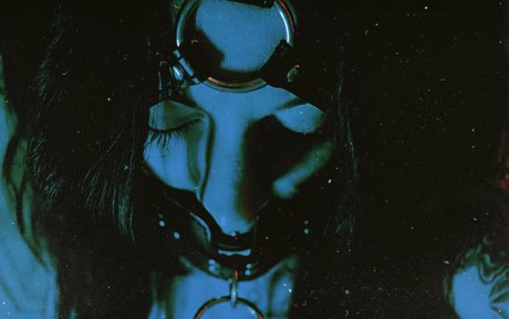 salemmoonfree model perfect pictures