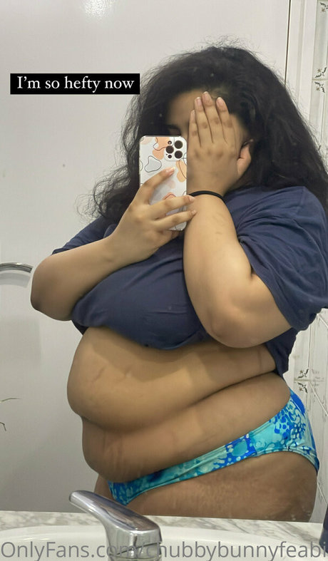 chubbybunnyfeabie nude actress picture