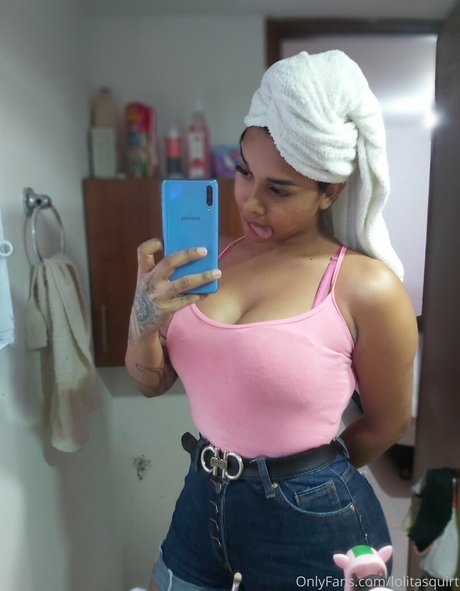 lolitasquirt model top image