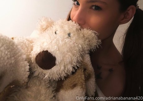 adrianabanana420 pornstar pretty pictures