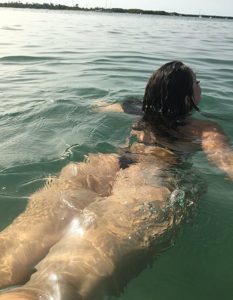 teasye high quality pornstar pictures