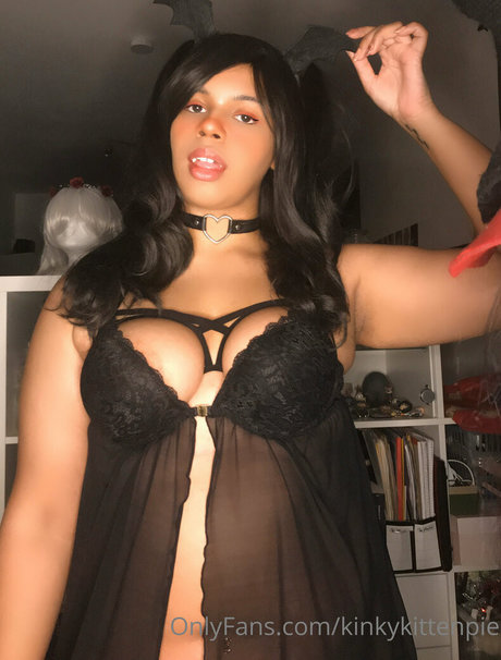 kinkykittenpie model porn img