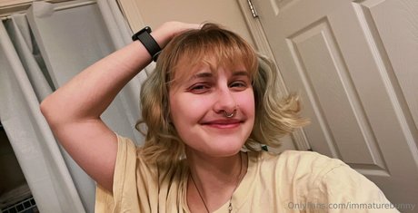 immaturebunny naked model photos