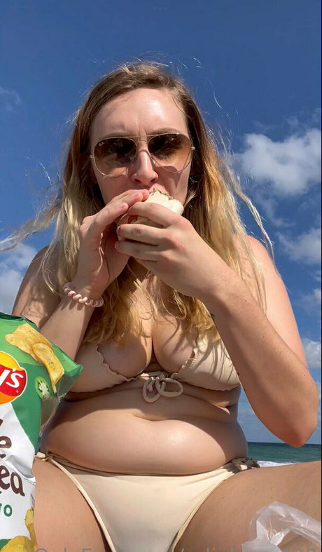 pregnant nude onlyfans pornos picture