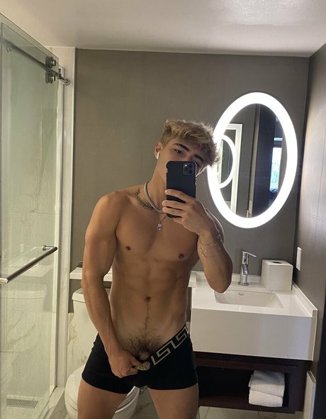 prettyboyaedan best pornstar image