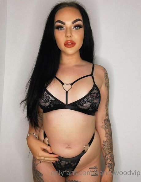 tiny asian onlyfans free naked image