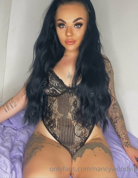 itsnancywoodfree hot actress picture