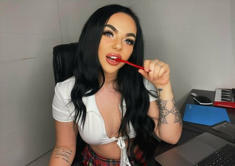 extreme onlyfans nice gallery