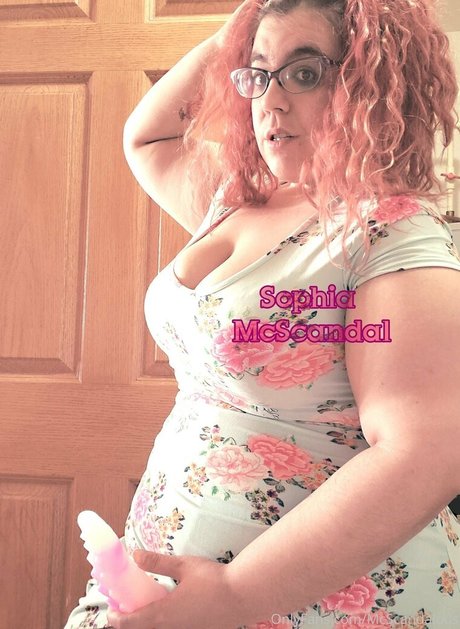 mcscandalous pornographic model photo