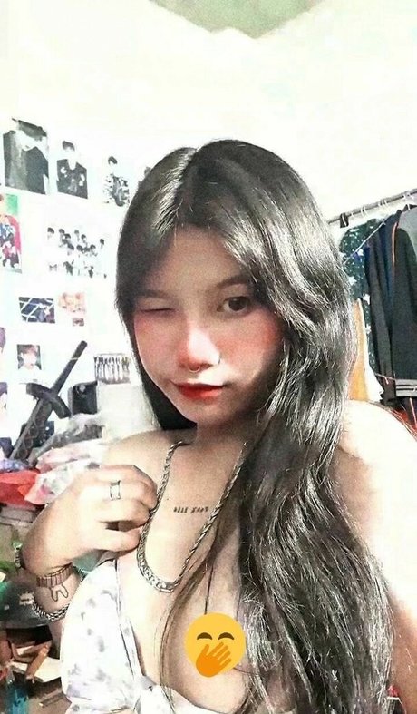 Lam Vinh Tuc star sex pic