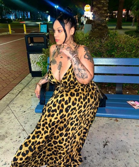 Krisssss__x nudes model photos