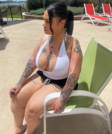 Krisssss__x porn model photos