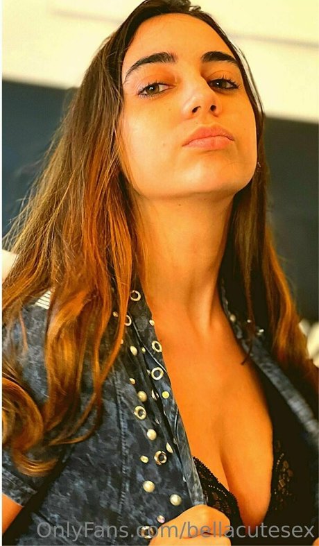 bellacutesex model pretty photo