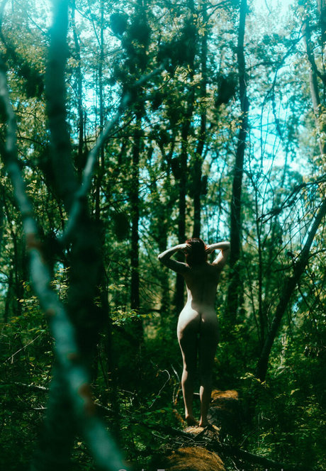 aziebugx free actress pictures