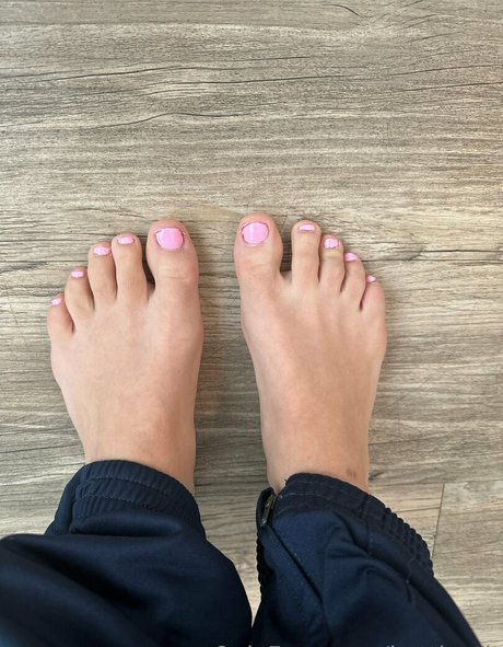 hottigotit pretty pornstar images