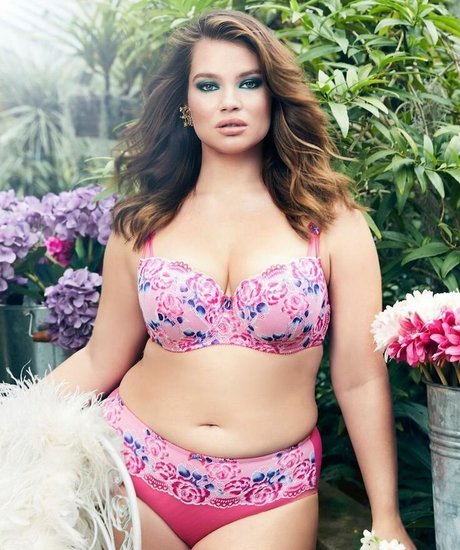 gay influencer onlyfans sexy nude pictures