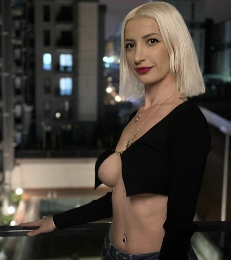 Nslhn ng naked model galleries