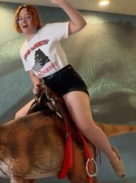 busty mom onlyfans hot nude galleries