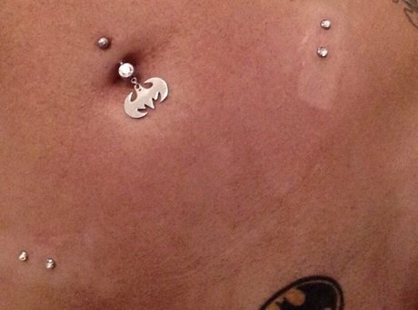 shemale handjob onlyfans art nude galleries