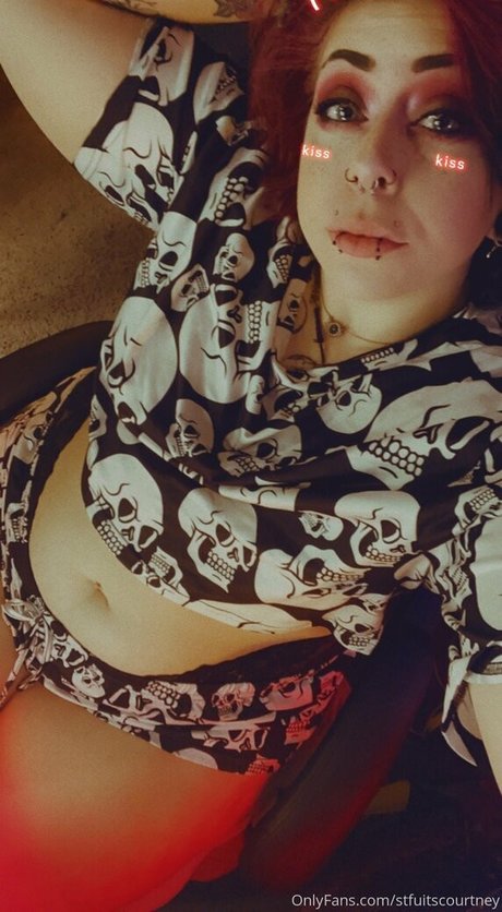 stfuitscourtney hd pornstar picture