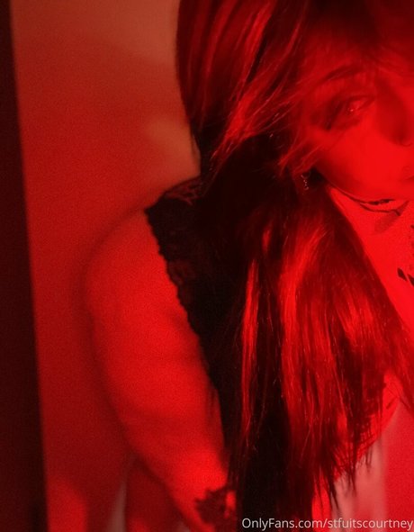 stfuitscourtney art pornstar image