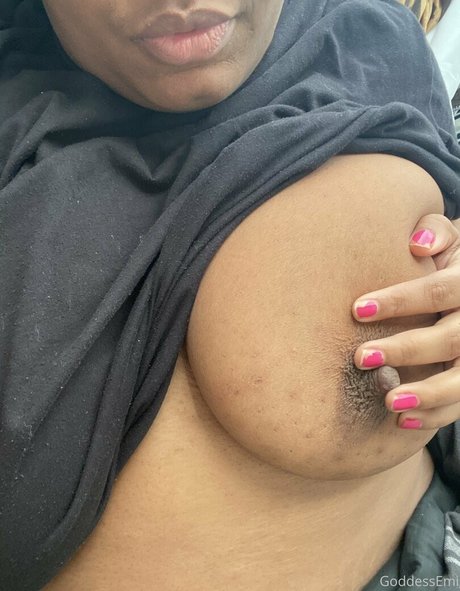 emithegoddess nude star photos