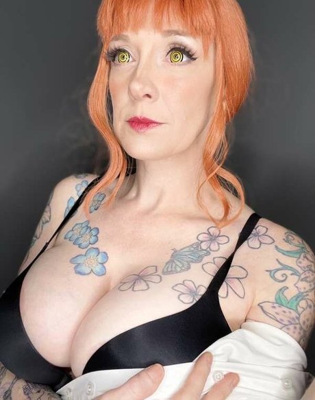 Onlygettingbrighter star art galleries