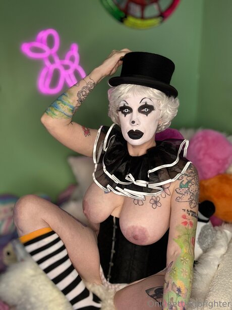 Onlygettingbrighter best model galleries