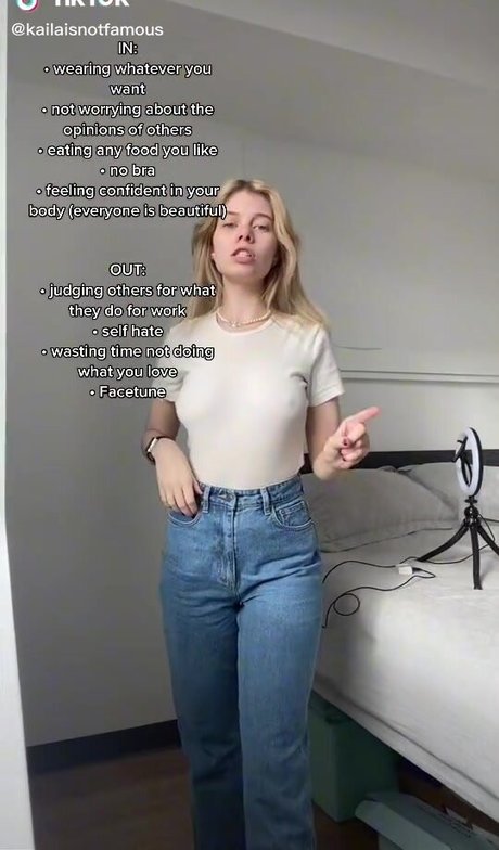 Kailaisnotfamous naked pornstar gallery