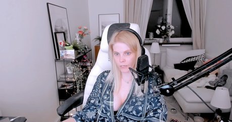 swebliss pornstar nude photos