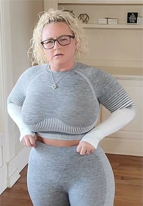 All Things Ely star erotic img