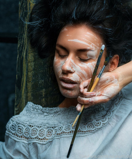 blonde secretary onlyfans beautiful pic