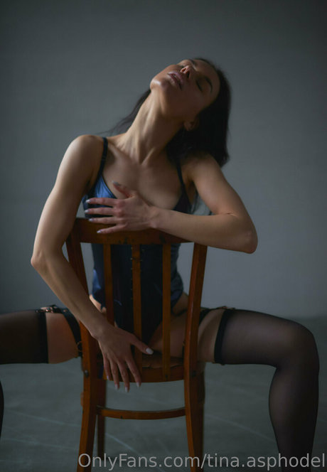 tina asphodel art model pictures