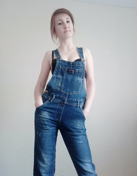 emma goldie pornstar hot galleries