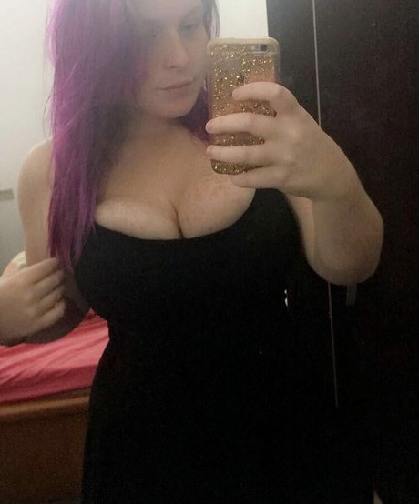 Kyla S sexy model photos