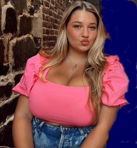 Grace H exclusive star pictures